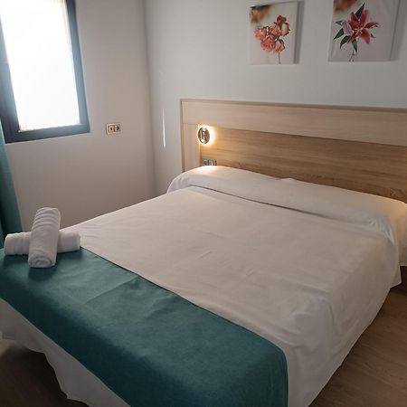 Apartamentos Turisticos Avila Puerta De La Santa 2-1 Luaran gambar