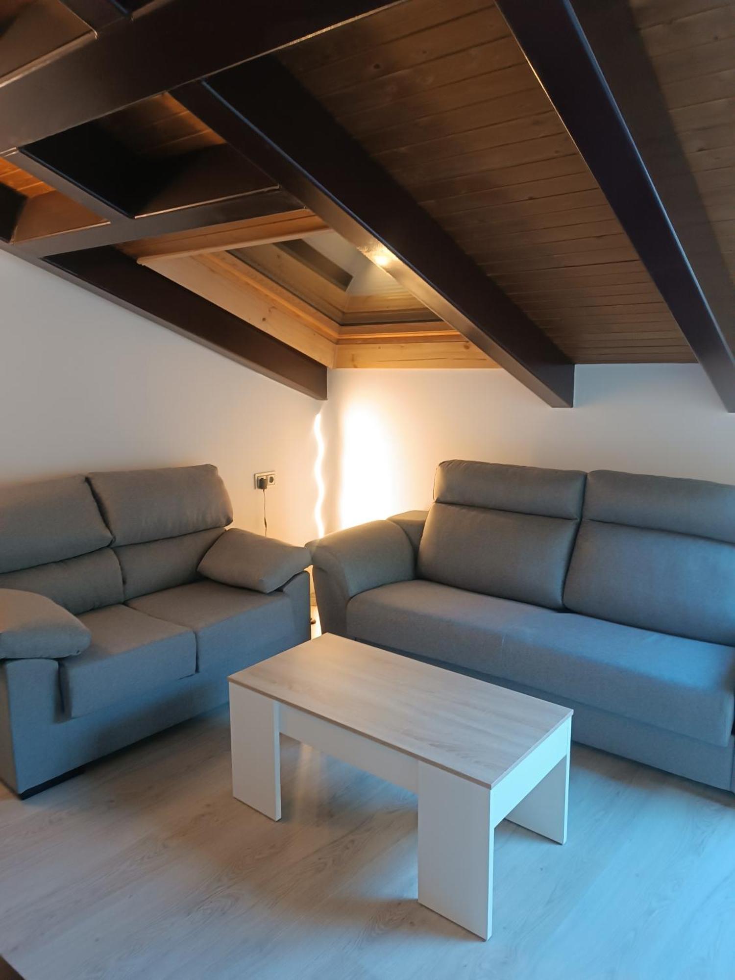 Apartamentos Turisticos Avila Puerta De La Santa 2-1 Luaran gambar
